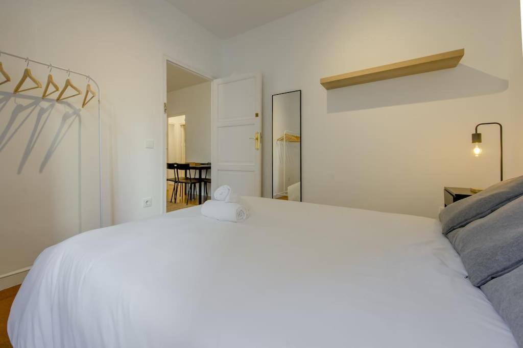 Apartamento Classic Apt 7pax En El Corazon De La Latina/madrid